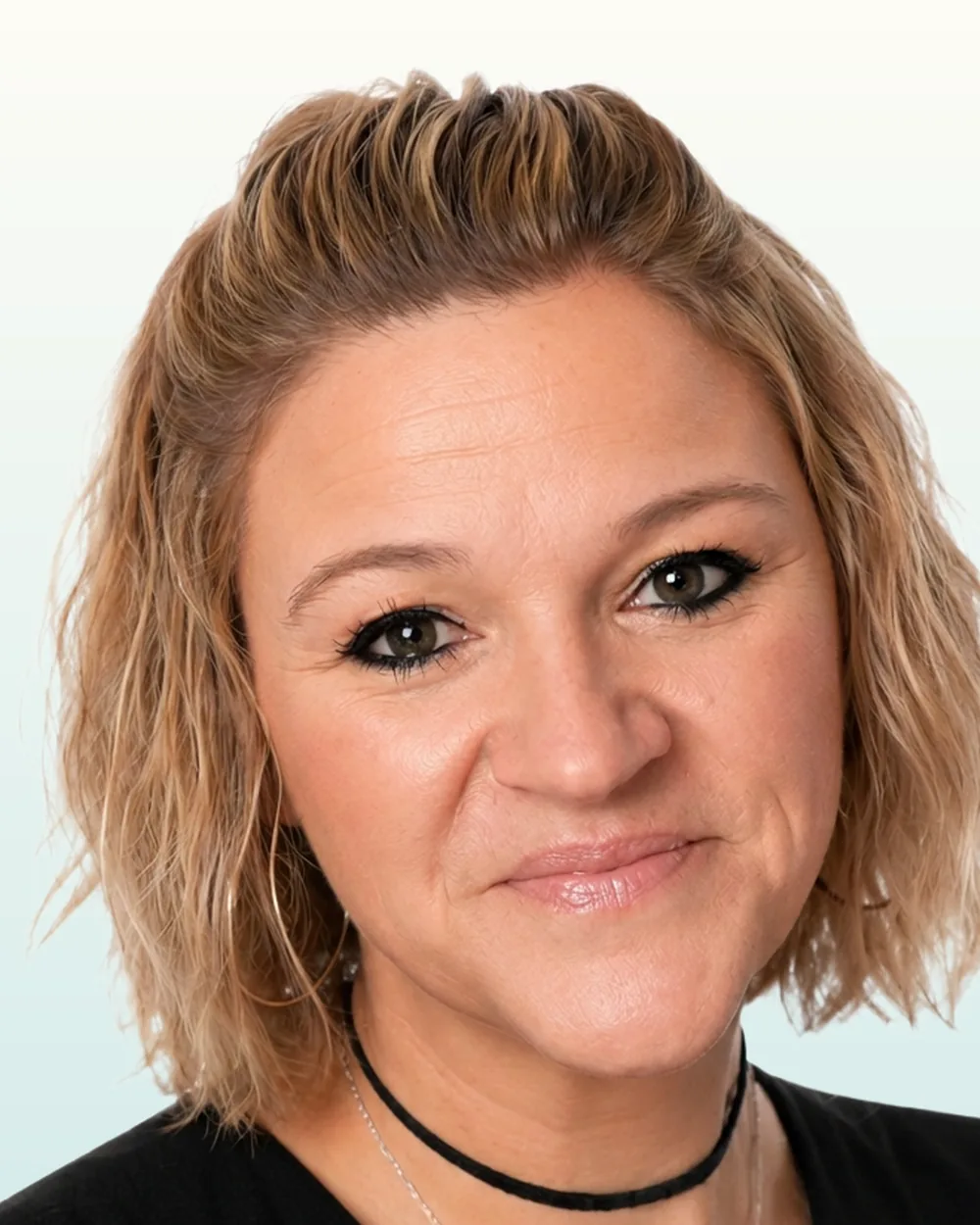 Laurence — Tutrice en entreprise, formatrice, coach & suivi opérationnel, Kap Services